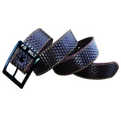 Men 3D Diamond Cut Pattern Belt