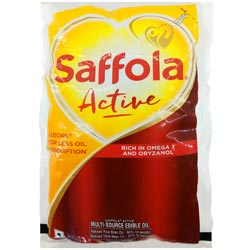 Rich in OMEGA 3,Saffola Oil for Less oil Absorption Edible oil-910gm/1L Pouch