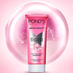 POND'S Bright Beauty with Niacinamide Vitamin C3 Anti Dullness Face Wash-Tube